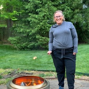 Meet your Posher, Naomi